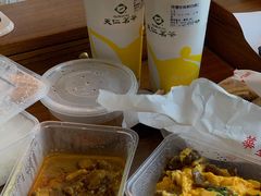 牛肉滑蛋饭-華人 華星冰室(氹仔 店)