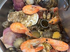 -今鲜源大酒店·海鲜锅贴青岛菜(新湛路店)