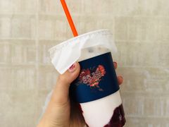草莓牛奶-囍福咖啡(这有山店)