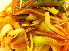 捞汁芹根香-山东宾馆·齐鲁苑餐厅