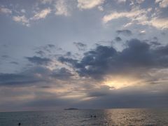 -三亚湾海居铂尔曼度假酒店