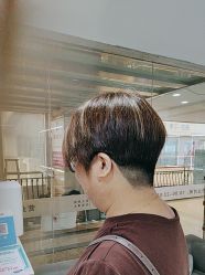 -镁连社·美联社