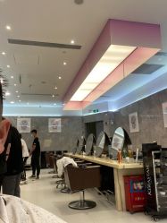 -TONI&GUY