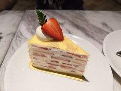 草莓千层-罗森尼娜(解放西路店)