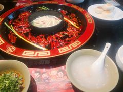 牛油鸳鸯锅-矮板凳老火锅(宽窄巷子店)