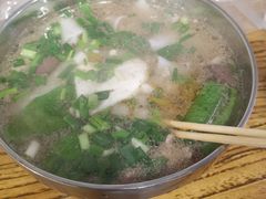 -白露塘杀猪粉(药王街店)
