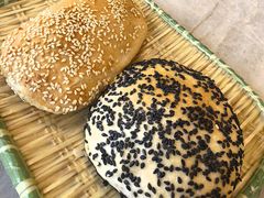 无锡油酥饼芝麻味-二泉园老菜馆·百年无锡菜