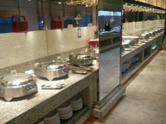 -抱海大酒店自助餐