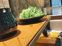 -湊湊火锅·茶憩(南京东路悦荟店)