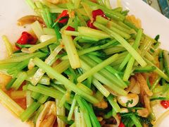 沙棘汁-阿吾丹的烤羊·新疆菜·抓饭·拌面(乌尔禾店)