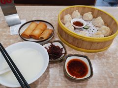 鲜虾猪肉小笼包-老上海里弄味道(知春路店)