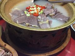 -窄巷子陕菜馆·地道陕西菜(粉巷店)