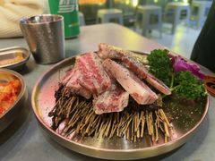 -围炉肉舍丹东海鲜烤肉·烤活鳗(步行街店)