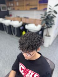 -藤野造型烫染·接发