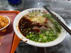 -牛一嘴·兰州牛肉面·大盘鸡(财富中心店)