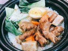 排骨煲仔饭-忆食尚腊味煲仔饭(华南城店)