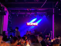 -TZ House音乐现场(茅台店)
