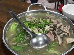 翘脚牛肉-正宗苏稽毛哥跷脚牛肉总店