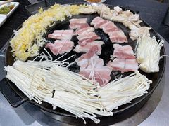 -海花锅盖烧烤店(怡馨家园店)