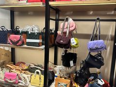 -COACH蔻驰(恒隆广场店)