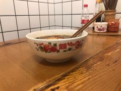 -矮子粉店1985·长沙米粉(湘春路店)