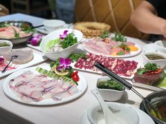 -围炉夜话·潮汕卤水火锅(榕江店)