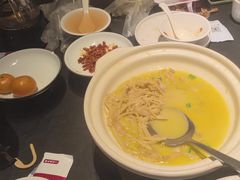-鸽子侯·家宴·平价海鲜(市图书馆店)