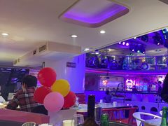 -巴特餐饮6加1音乐餐吧·新疆菜