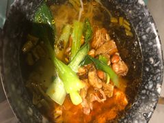 -八月美食小馆(银泰城总店)