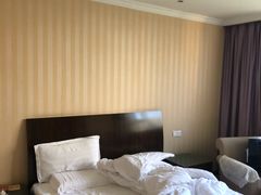 -江苏保险大厦宾馆(南京新街口德基广场店)