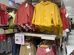 -优衣库(北京万柳华联购物中心店)