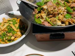 -费大厨辣椒炒肉(黄兴中心广场店)