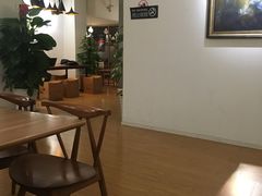 -manabe (共和新路店)