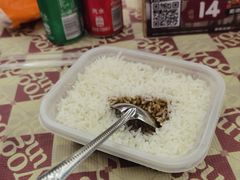 -老三样·旧食新味(绿地店)