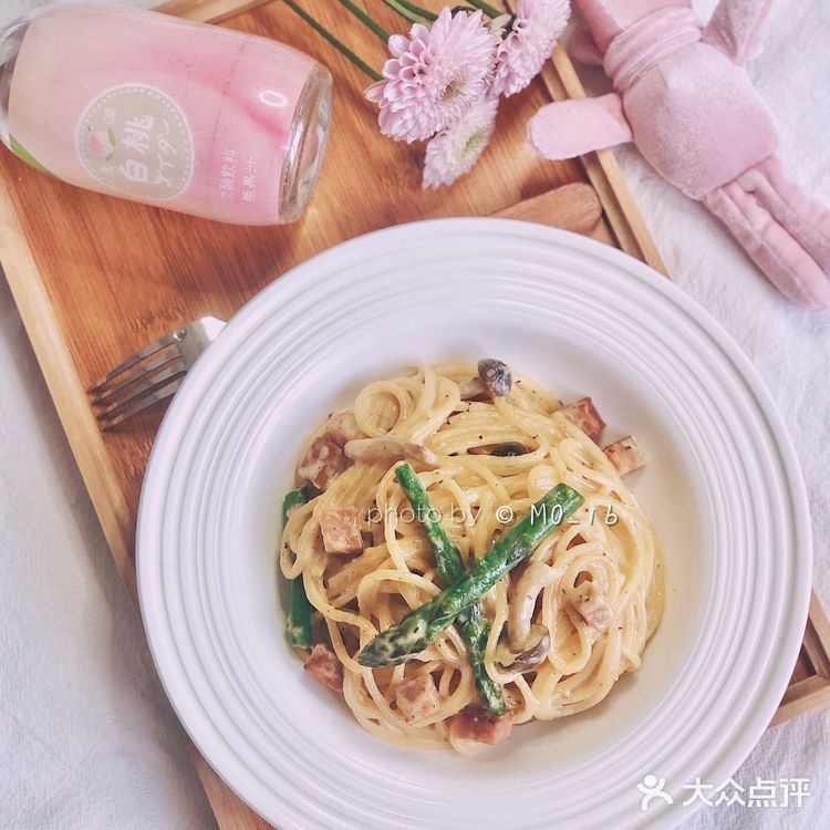 5/2 Saturday ｜ 芦笋午餐肉蛋黄奶酱意面🍝 