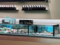 -星巴克臻选(上海合生汇1F店)