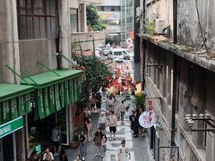 -喧闹·东方大气茶(鹅岭二厂店)