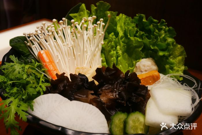 呷哺呷哺(维多利海亮广场2店)经典蔬菜拼盘图片 - 第1张