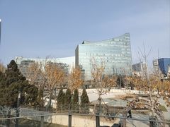 -中关村e世界-停车场