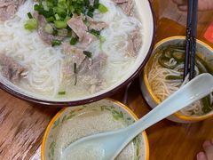 -老何家后安粉·糟粕醋海鲜火锅(三亚湾椰梦长廊店)