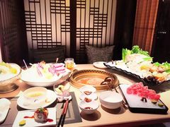 -余欢领鲜火锅(新街口店)