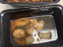 -满江红四季餐厅 · 国家五钻级酒家(新纪元大酒店店)