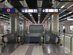 -范湖(地铁站)
