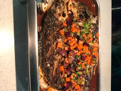 -鸣记脆皮烤鱼(岐山路店)