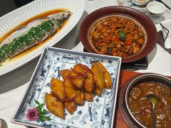 -千百味红餐厅·非遗江西菜(绿地双子塔总店)
