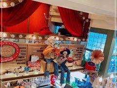 -玛格萝妮比萨屋(四平店)