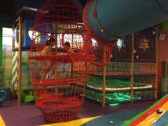 -酷洛小镇(步步高新天地购物广场店)