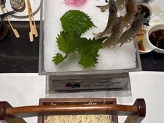 -红鼎豆捞·非遗鲍皇汤火锅(宝丰路店)