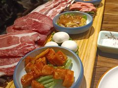 -明洞阿姨·韩式酱蟹烤肉·创意料理(三元桥店)