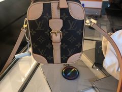 -路易·威登(香榭丽舍大道店)